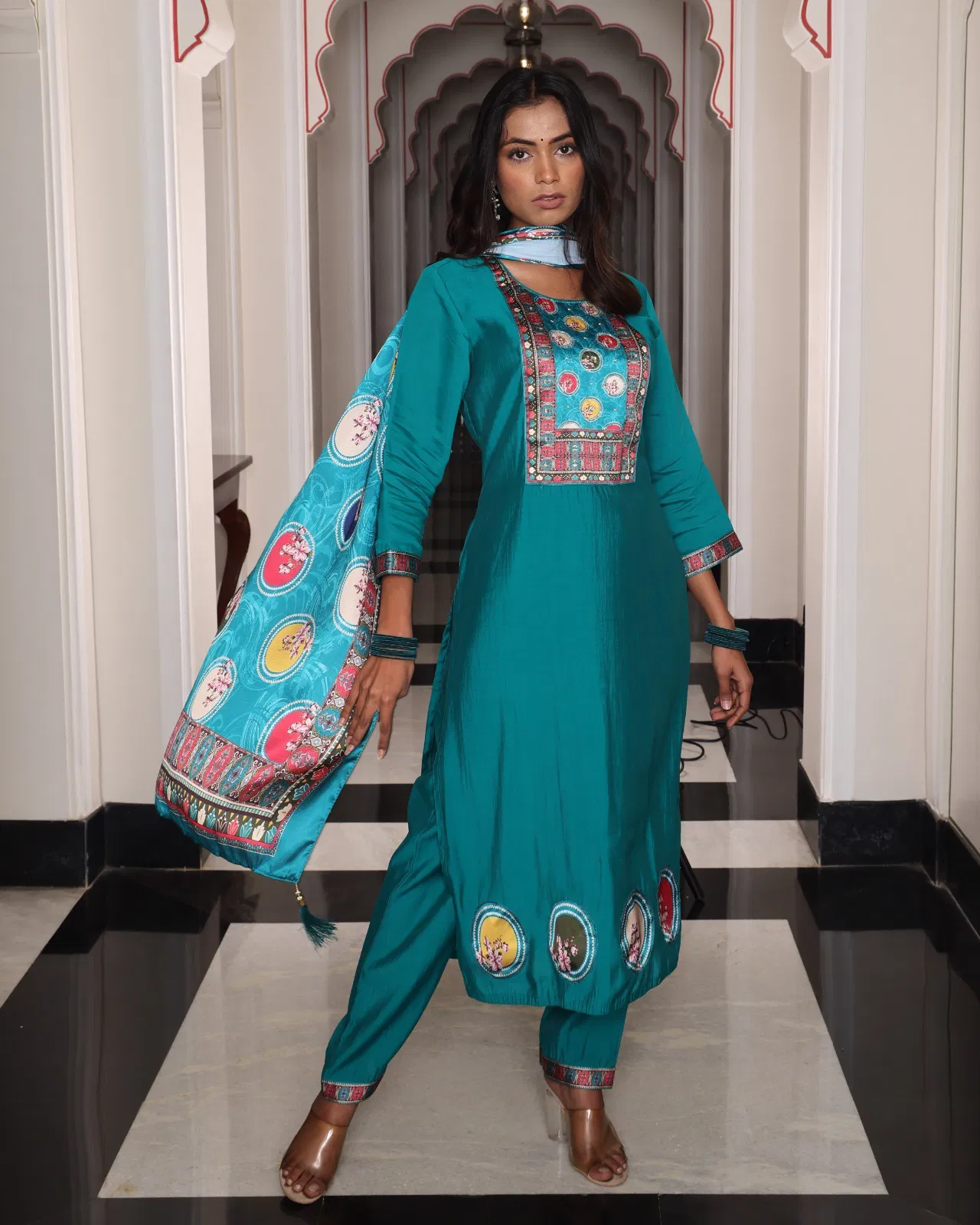 Saira By Nsf Viscos Kurta & Pant Dupatta Set Exporters In India